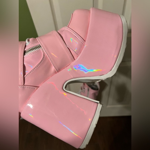 Demonia camel-305 baby pink stretch hologram over the knee boots - Picture 4 of 7